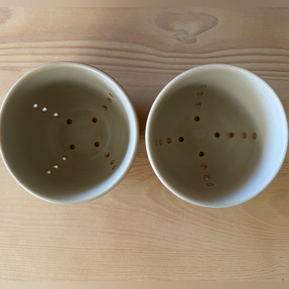 Set of Two Hearth and Hand Magnolia Mini Berry Fruit Stoneware Bowls - Picture 2 of 8